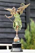 Beeld, winged victory - 35 cm - brons marmer, Antiek en Kunst