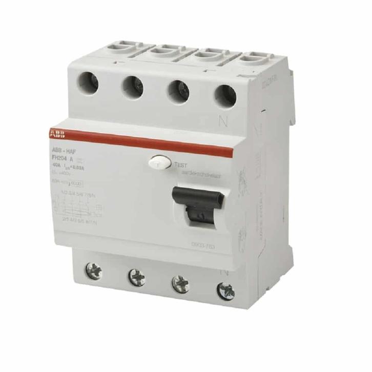 ABB aardlekschakelaar 40A 4 polig 30mA - 0903.753 - FH204 A, Doe-het-zelf en Verbouw, Elektra en Kabels, Ophalen of Verzenden