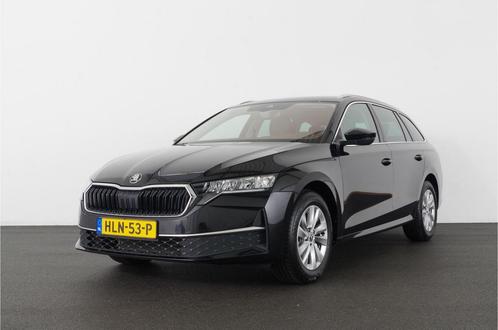 Zakelijke Lease |  Škoda Octavia Combi 1.5 TSI MHEV First Ed, Auto's, Skoda, Onderhoudsboekje, Lease, Zwart, Automaat, Stationwagon