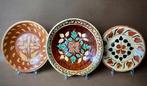 Drie keramische terracotta borden van Multan - Keramiek -, Antiek en Kunst