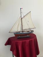 Maritieme objecten - Sophie N-2 uit Nice - Hout, Katoen