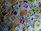 Japan - mooie kiloware Japan, meest met waarde 84 yen, Gestempeld
