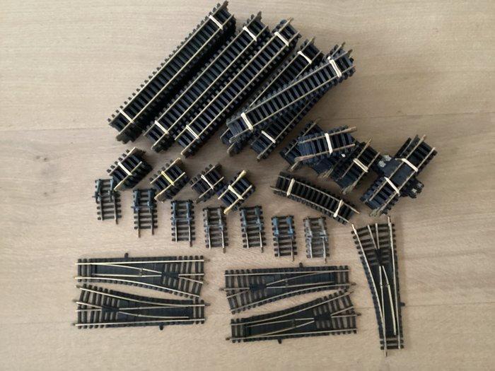 Fleischmann H0 - 30x6001, 25x6005, 37x1700/5, 38x6003,, Hobby en Vrije tijd, Modeltreinen | H0
