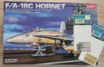 Academy 2191 F/A-18C Hornet 1:32 + 2 eduard PE sets, Hobby en Vrije tijd, Modelbouw | Vliegtuigen en Helikopters, Verzenden, Nieuw