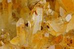 12CM!! Dubbelzijdige gele QUARTZ met SIDERIETkristallen,, Verzamelen, Mineralen en Fossielen