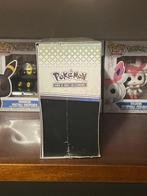 Pokémon - 1 Box - Evoluzioni Prismatiche - Scarlet & Violet, Hobby en Vrije tijd, Verzamelkaartspellen | Pokémon, Nieuw