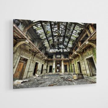 Glasschilderij – Verlaten gebouw – 120x80cm