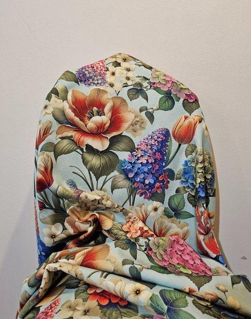 Art Nouveau bloemendekentje met hortensias en tulpen -, Antiek en Kunst, Antiek | Kleden en Textiel