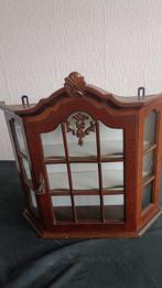 Vitrine - wortelnoten, Antiek en Kunst, Curiosa en Brocante