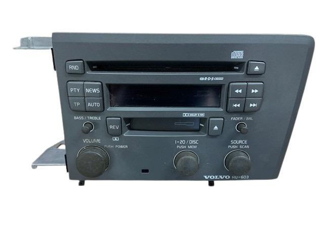 Volvo Radio HU-603 Volvo V70 - S60 - XC70 -2003 gebruikt Vol, Auto-onderdelen, Interieur en Bekleding, Nieuw, Volvo, Verzenden