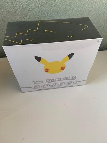 Pokémon Sealed box - Celebrations Elite Trainer Box beschikbaar voor biedingen