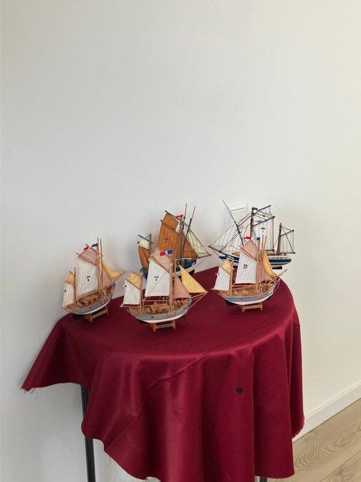 Maritieme objecten (6) - Thonier, MM-1, DP-8, GG-6, FH-2,, Antiek en Kunst, Curiosa en Brocante