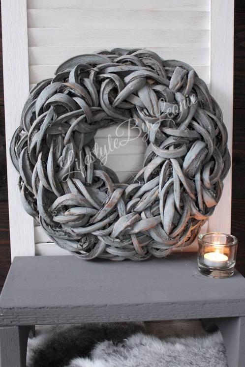 Krans Coco slice dark grey 40 cm, Huis en Inrichting, Woonaccessoires | Kransen, Nieuw, Ophalen of Verzenden