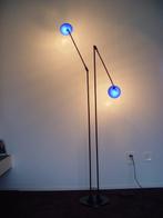 POLA Amstelveen - Swingarm vloerlamp - two*light - Staal -, Antiek en Kunst, Antiek | Lampen