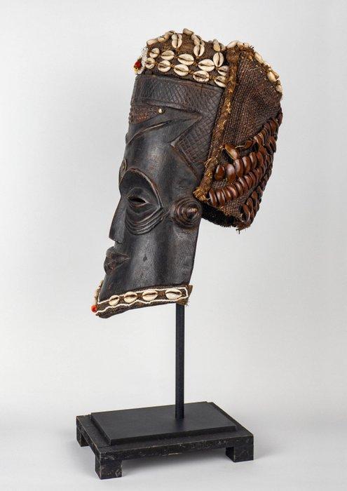 Kuba-masker - Lele - Kuba - DR Congo, Antiek en Kunst, Kunst | Niet-Westerse kunst