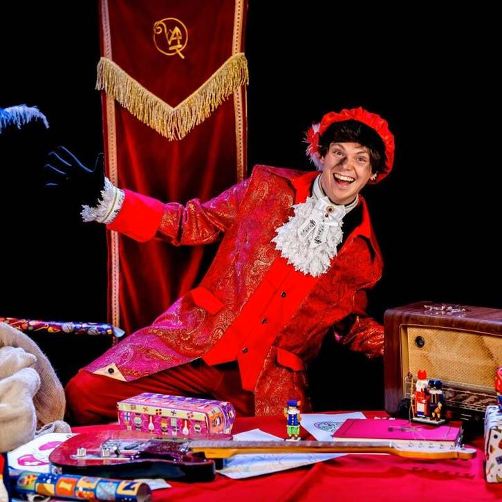 Sinterklaas show met Liedjes Piet, Diversen, Sinterklaas, Nieuw, Ophalen of Verzenden