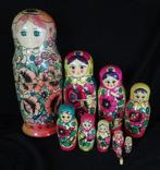 Figuur - 11-delige matroesjka-set waarvan de grootste pop 39, Antiek en Kunst
