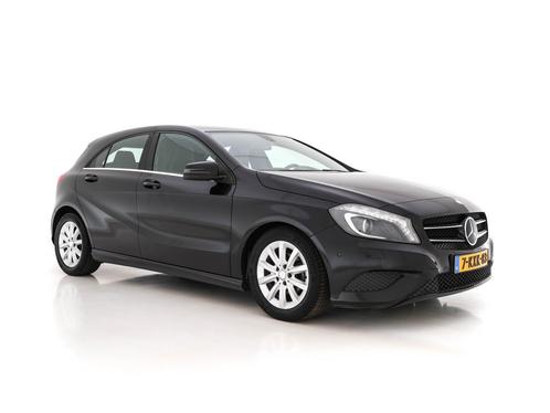 Mercedes-Benz A-Klasse 180 CDI Edition Navigatie 4U3, Auto's, Mercedes-Benz, Lease, Handgeschakeld, Hatchback, Diesel, Plug-in hybride