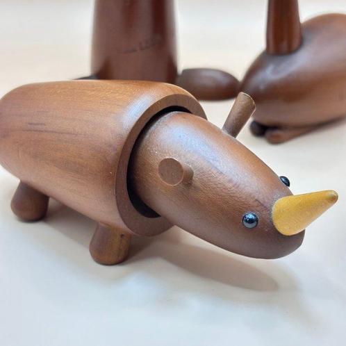 Senshukai  - Speelgoed meubels Vintage wooden animals, Antiek en Kunst, Antiek | Meubels | Stoelen en Banken