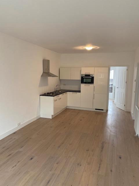 Te huur: Appartement Paets van Troostwijkstraat in Den Haag, Huizen en Kamers, Huizen te huur, Zuid-Holland, Appartement