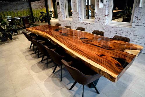 ≥ Centerpiece epoxy tafel tafels boomstamtafel — Tafels | Eettafels — Marktplaats