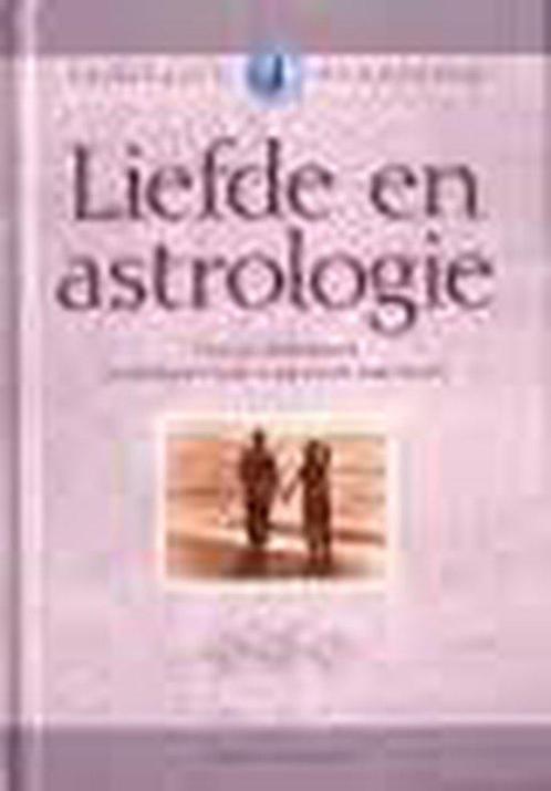 Liefde en astrologie 9789043821360 en, Boeken, Overige Boeken, Gelezen, Verzenden