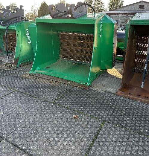 Diverse zeefbakken van 30-55 tons graafmachine OP VOORRAAD, Zakelijke goederen, Machines en Bouw | Kranen en Graafmachines, Overige typen
