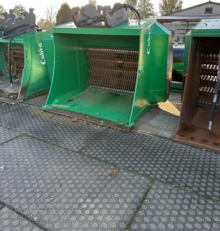 Diverse zeefbakken van 30-55 tons graafmachine OP VOORRAAD, Zakelijke goederen, Machines en Bouw | Kranen en Graafmachines, Overige typen