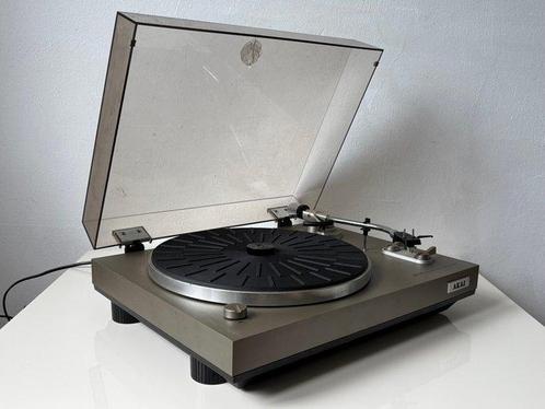 Akai - Auto-Return AP-100C Platenspeler, Audio, Tv en Foto, Radio's