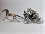 sculptuur, Carrozza con cavallo - 16 cm - .800 zilver