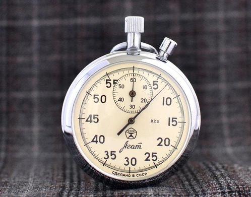 Agat, Original Box - Chronograph - 1980-1989, Antiek en Kunst, Antiek | Wandborden en Tegels