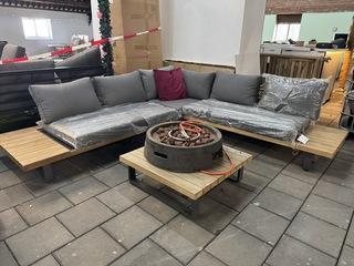 Loungeset 255x245 cm, excl. vuurhaard beschikbaar voor biedingen