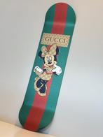 Rob VanMore - Skating by Gucci x Minnie, Antiek en Kunst