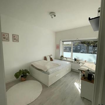 Bovenwoning met 2 badkamers en zonnig dakterras, i... beschikbaar voor biedingen