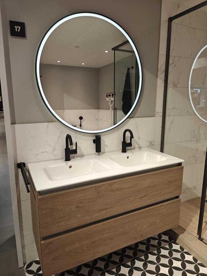 Badmeubel set 120cm met kranen en spiegel - 17 PKW, Huis en Inrichting, Badkamer | Badkamermeubels, Wastafelkast, Nieuw, 100 tot 150 cm