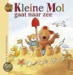 Kleine Mol gaat naar zee 9789044700404 N. Moost, Verzenden, Zo goed als nieuw, N. Moost