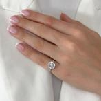 Ring - 18 karaat Witgoud - 1.03ct. tw. Diamant (Natuurlijk), Sieraden, Tassen en Uiterlijk, Ringen, Nieuw