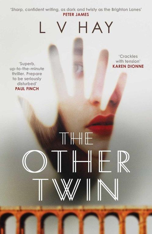 The Other Twin 9781910633786 L V Hay, Boeken, Taal | Engels, Zo goed als nieuw, Verzenden