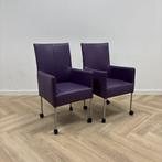 set van 2 x leren eetkamerstoel / vergaderstoel op wielen,, Huis en Inrichting, Ophalen of Verzenden, Gebruikt, Leer, Eén