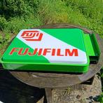 Letrero publicitario Fujifilm - Reclamebord met, Antiek en Kunst