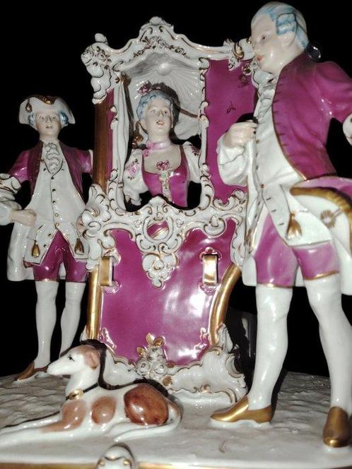 Royal Dux Porzellan-Manufaktur - Beeldje - Porcelain, Antiek en Kunst, Antiek | Glas en Kristal