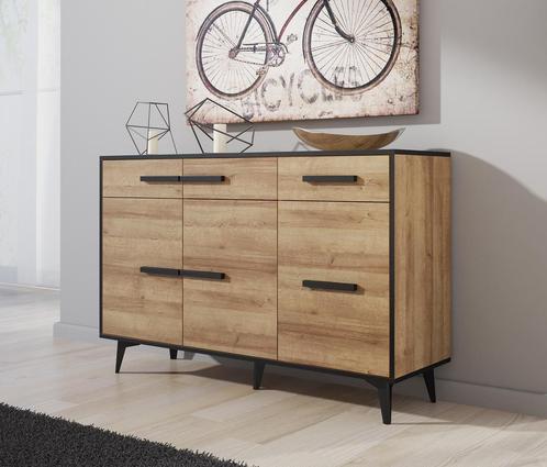 Dressoir Frey - Licht eiken - Zwart - 135 cm, Huis en Inrichting, Kasten | Dressoirs, 25 tot 50 cm, Nieuw, 100 tot 150 cm, Verzenden