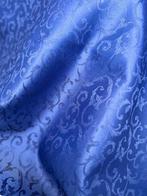 Veneziaans jacquardweefsel met bloemrijke motieven., Antiek en Kunst, Antiek | Kleden en Textiel