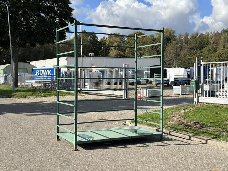 Gebruikte stapelrek, Bandenrek, Stapelbok, Meubelcontainer,, Doe-het-zelf en Verbouw, Kratten en Dozen, 100 cm of meer, Gebruikt