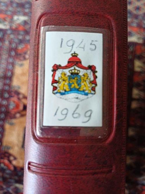 Nederland 1945/2001 - Onvolledige verzameling in 5 Lindner, Postzegels en Munten, Postzegels | Nederland