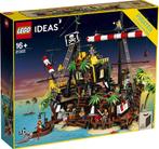 LEGO Ideas Pirates of Barracuda Bay (21322) - 2545 Pieces, Verzenden, Nieuw