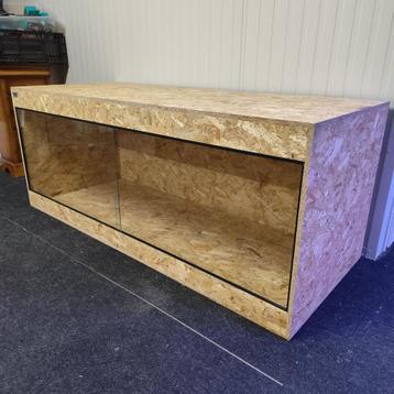 OSB3 terrarium 200/80/80 van 355,- voor 295,- beschikbaar voor biedingen