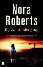 Bij zonsondergang  -  Nora Roberts, Gelezen, Nora Roberts, Verzenden