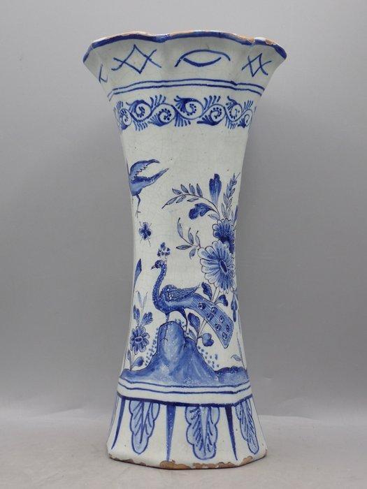Vaas - Peacocks décor - Faience, Antiek en Kunst, Antiek | Glas en Kristal