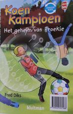 Koen Kampioen - 2 Verhalen in 1 - Het geheim van Broekie -, Boeken, Verzenden, Zo goed als nieuw